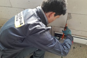 Монтаж теплого плинтуса Монтаж теплого плинтуса